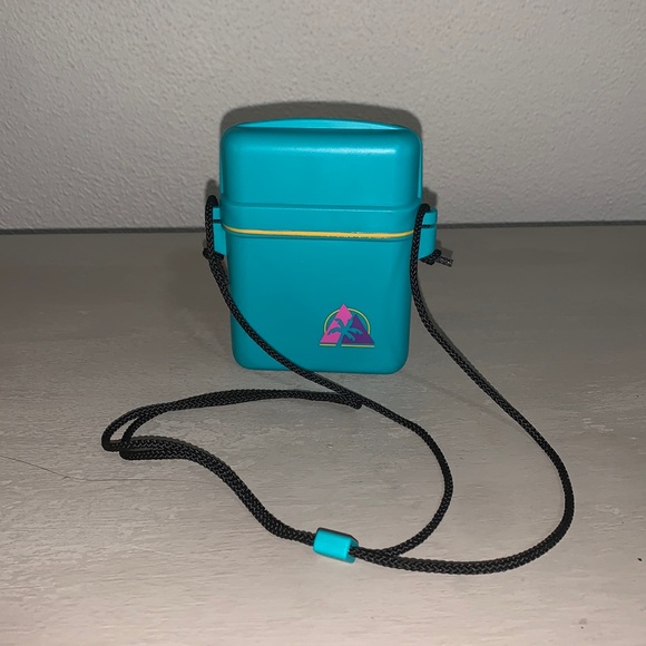 VTG 90s Container For Keys/Money Waterproof Beach